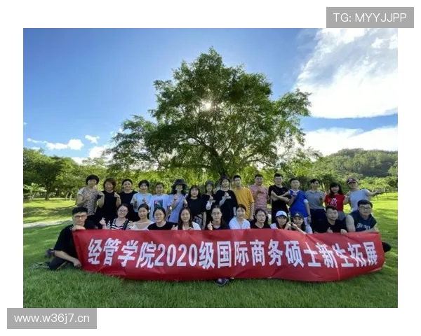 奋楫扬帆勇立潮头企业家寄语激励创新共创辉煌未来